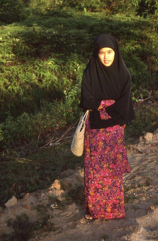 RWT 0113 111-16 Malaysia Portrait.jpg